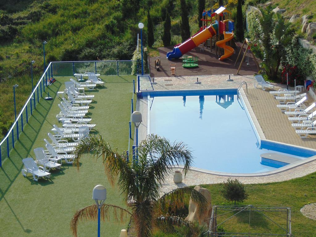 Tus'Hotel Apartments Туза Екстер'єр фото
